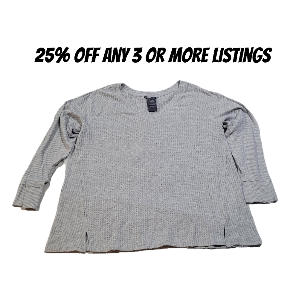 Gray V-Neck Sweater Size L Lightweight Longsleeve Flowy Ribbed Neutral Shirt Top